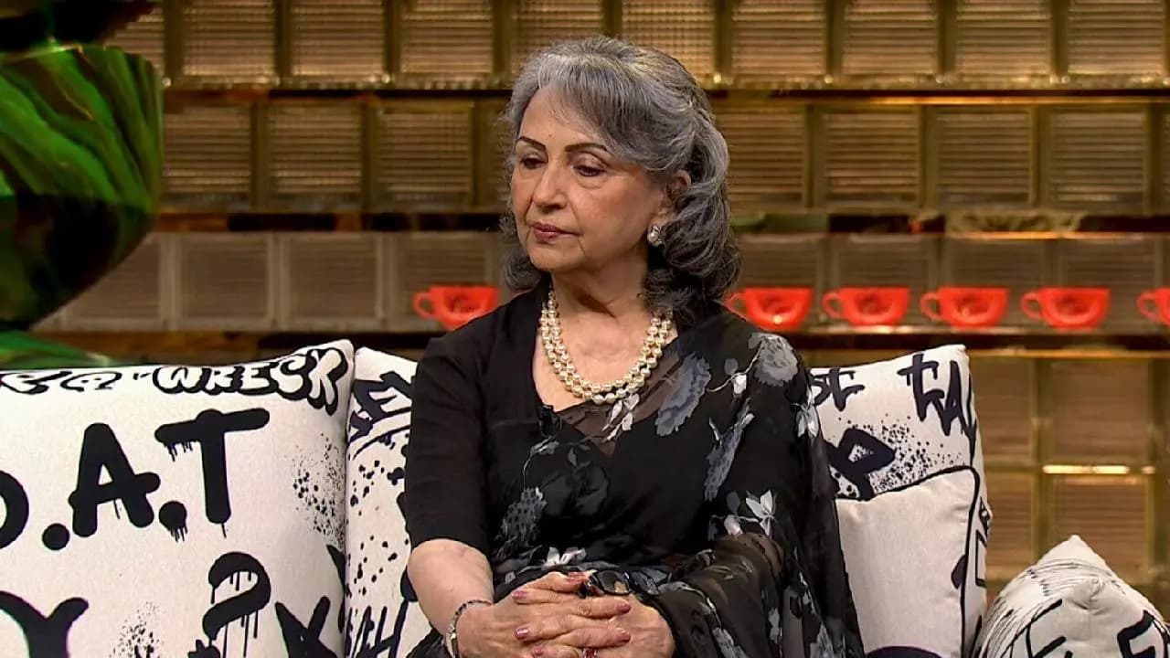 Mala Sinha Slapped Sharmila Tagore? The Truth Behind the Infamous Humsaya Movie Set Feud