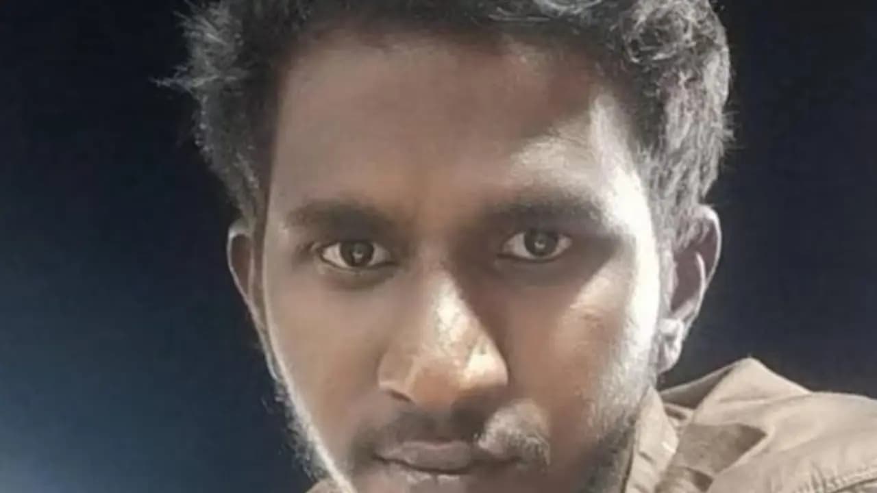 Drunk man urinates on woman in chennai