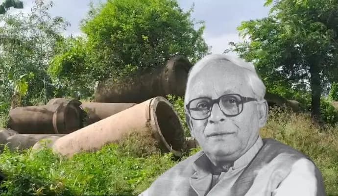 even after 18 years, Buddhadeb Bhattacharya's name comes up when  industry in Singur comes up gnr