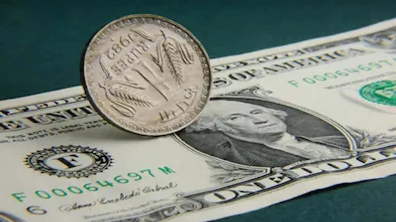 Indian Rupee Hits Record Low Against US Dollar