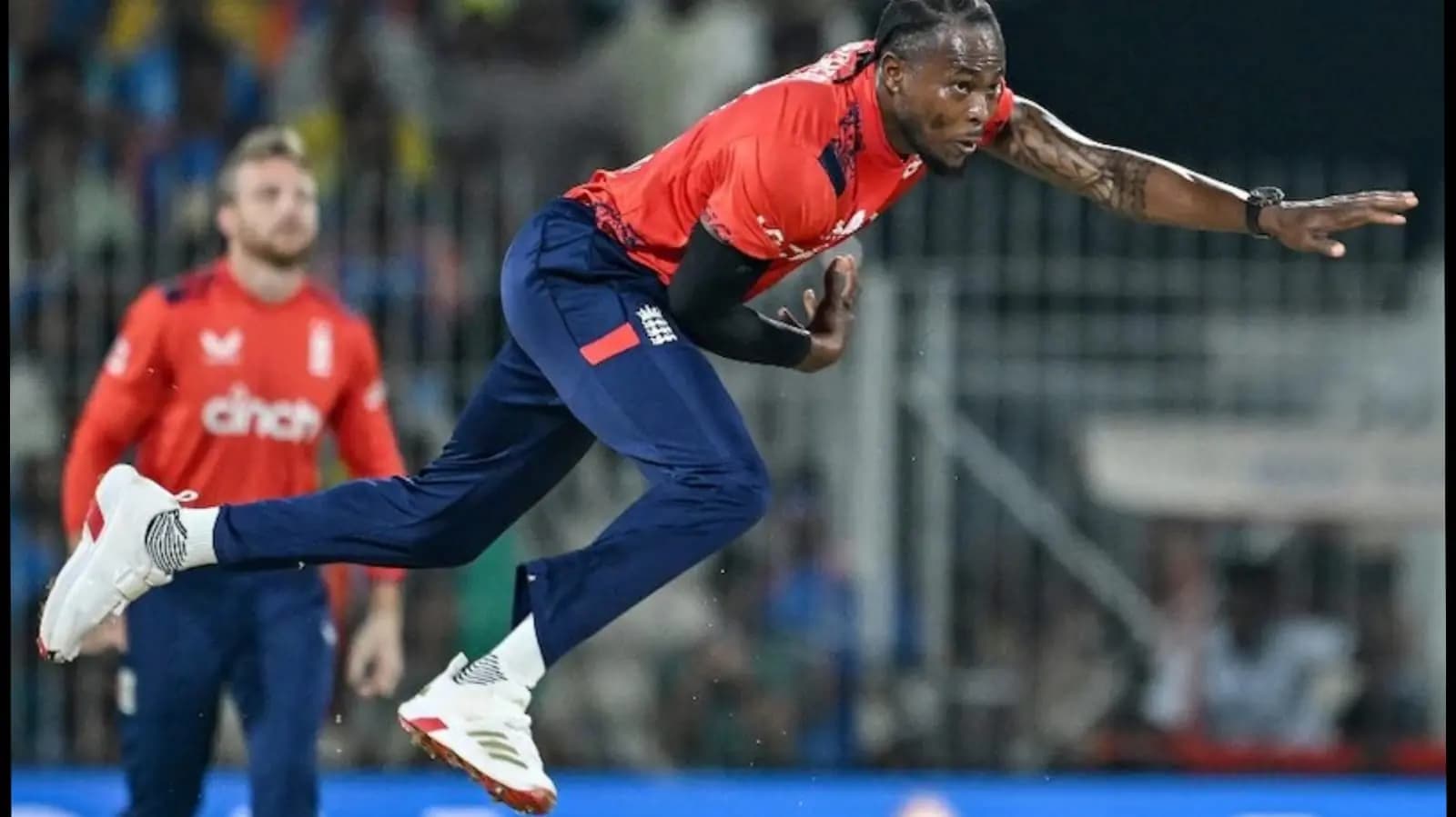 Jofra Archers brutal delivery fractures India stars finger_gnr