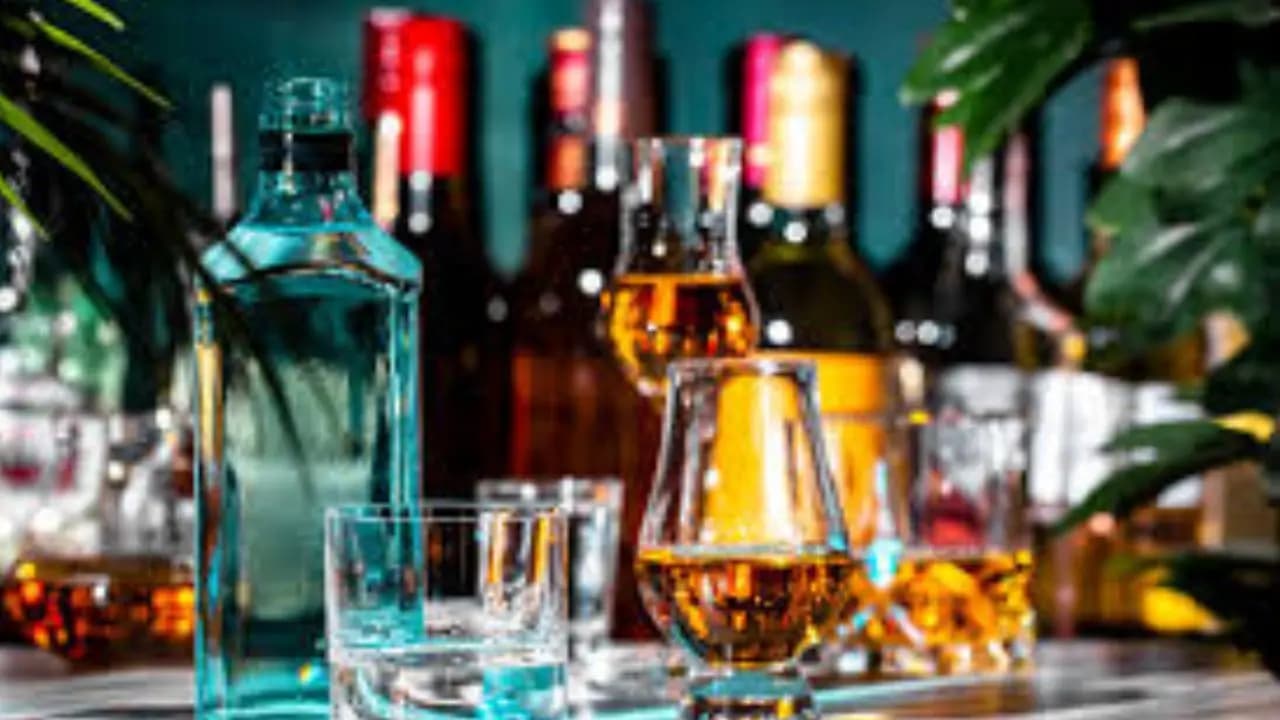 Bengal Polls: Over ₹181 Crore Seized; License Cancellation Warning for Liquor Sales via Coupons