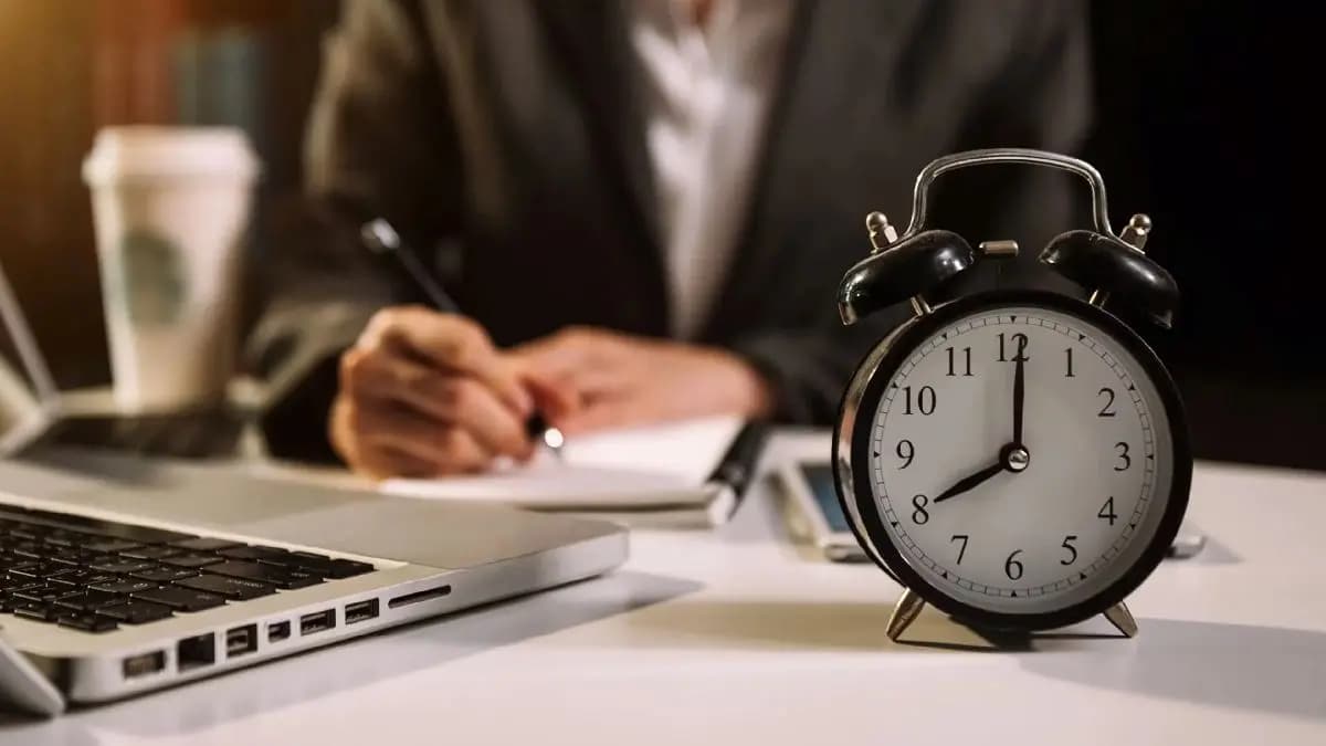 Know how to manage your time like a pro