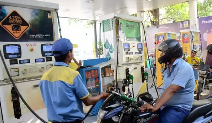 Petrol Diesel Price hike in bengal 