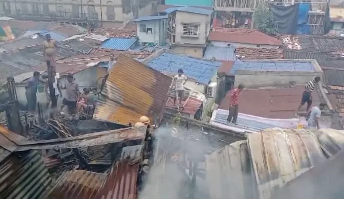 massive fire broke out at girish park area, one injured rpt