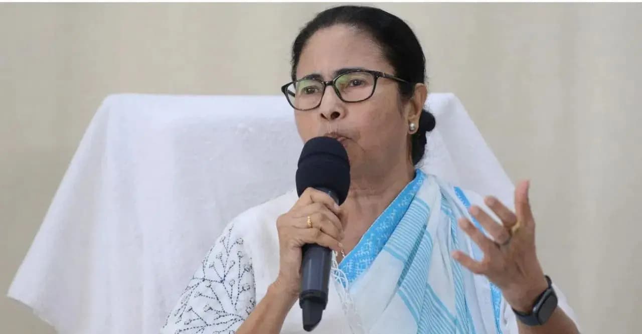  Mamata Banerjee meeting in Nabanna
