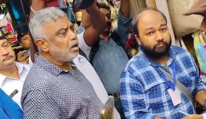 In Gariahat, the survey started