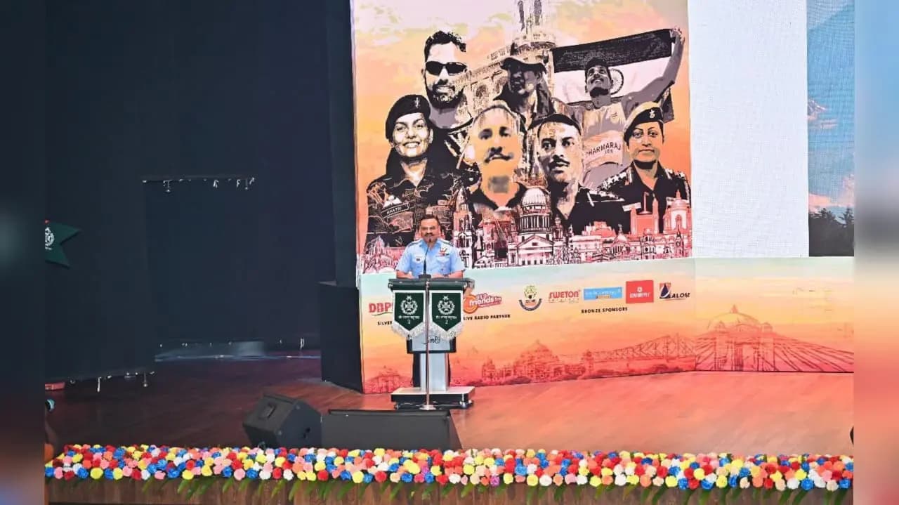 Veer Gatha 2024 Concludes in Kolkata with Grand Tri-Services Participation_gnr