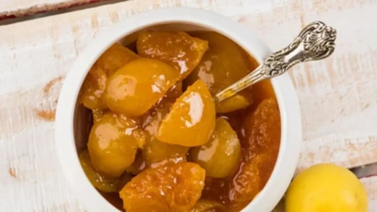 Easy Sweet Lemon Pickle Recipe: How to Make Traditional Nimbu Ka Meetha Achar at Home