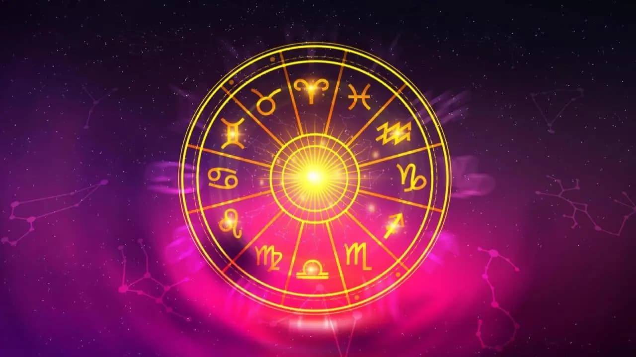 2026 Yearly Horoscope: 5 Zodiac Signs Set for Major Financial Gains and Luck This Year