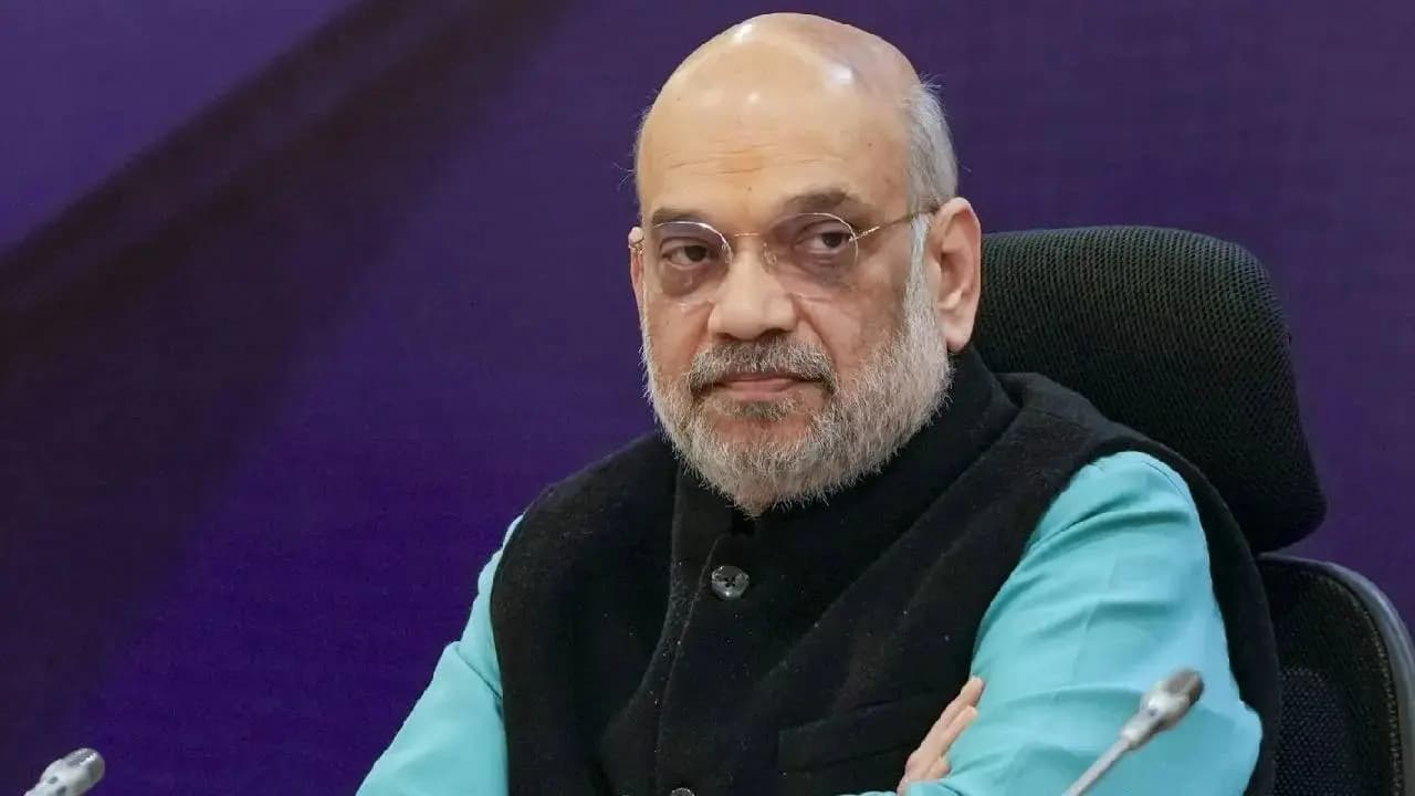 Amit Shah Kolkata flight delayed by two hours due to thunderstorm