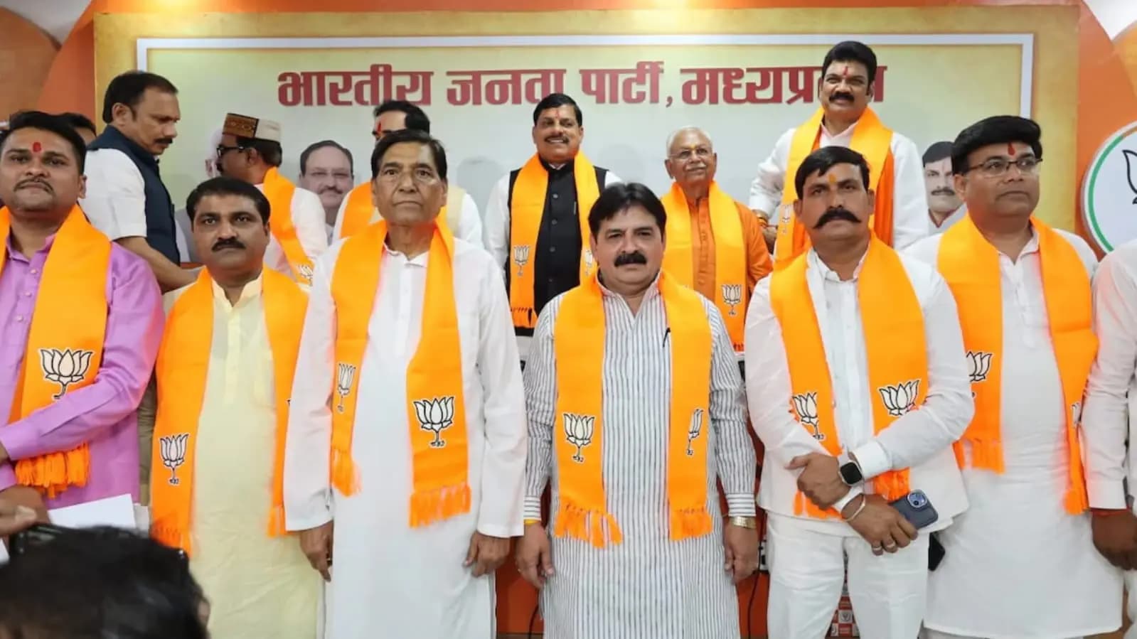  100 Leaders Join Madhya Pradesh BJP