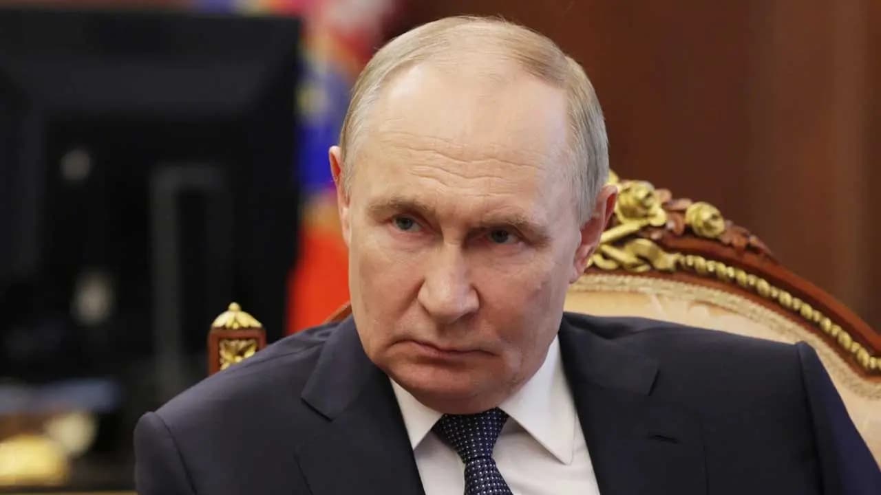 Russia bans gasoline exports from 1 April amid US Iran war