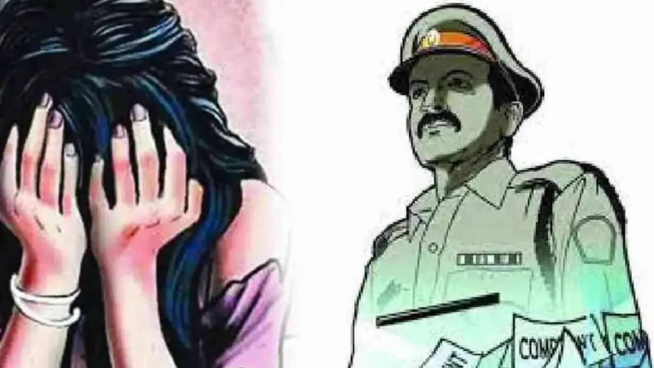 Mangaluru cop asks woman to physically satisfy him