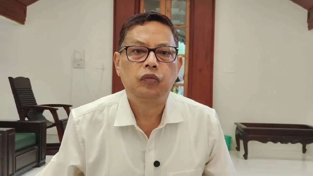 No rice for last two and half years only dry fruits are the source of energy for this candidate in Jalpaiguri