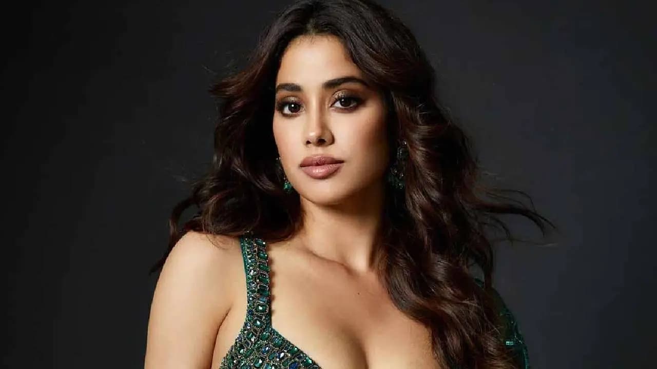 janhvi kapoor