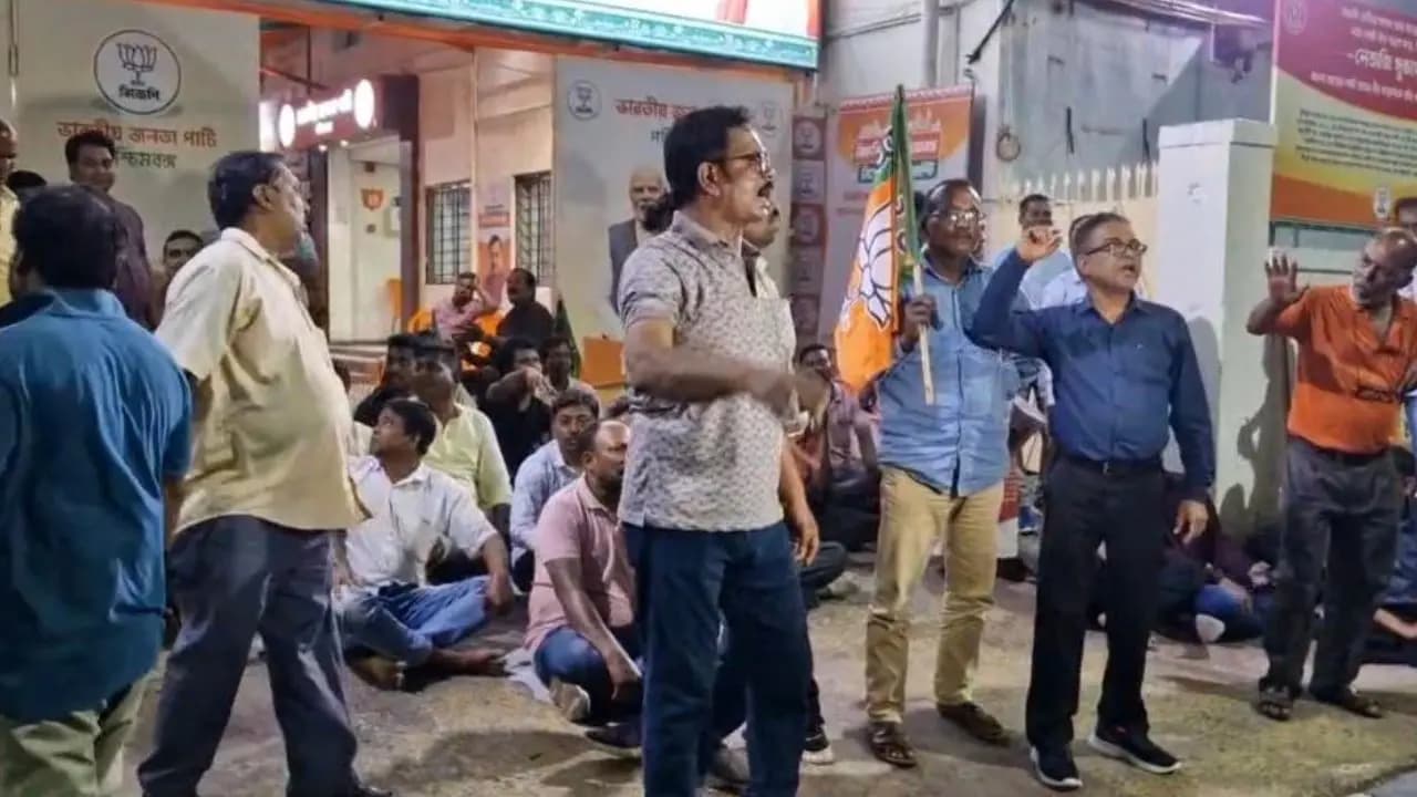 Protests Erupt at Salt Lake BJP Office Over Krishnanagar Uttar Candidate Choice