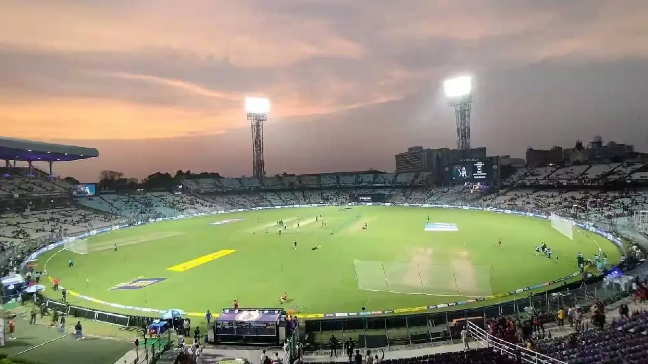 Rain threat in eden match between kolkata vs punjab