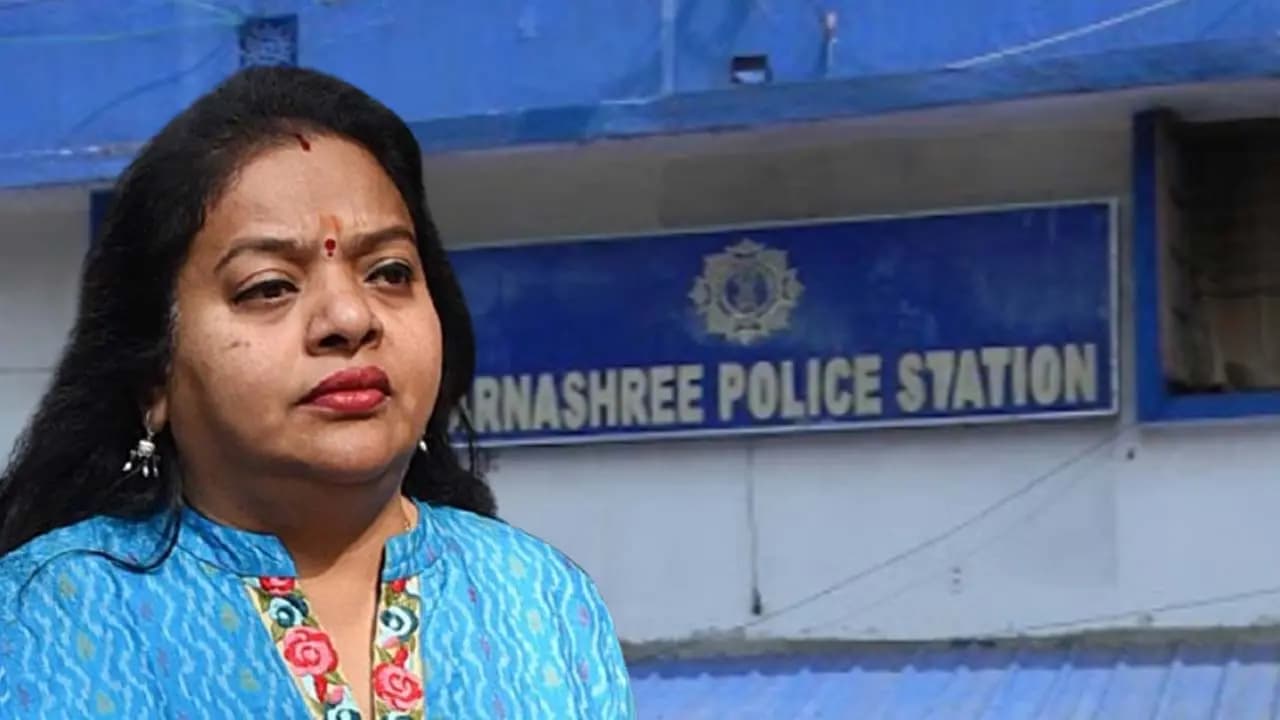 An FIR has been lodged against seven individuals including Ratna Chatterjee on charges of attacking the BJP office in Parnasree Behala