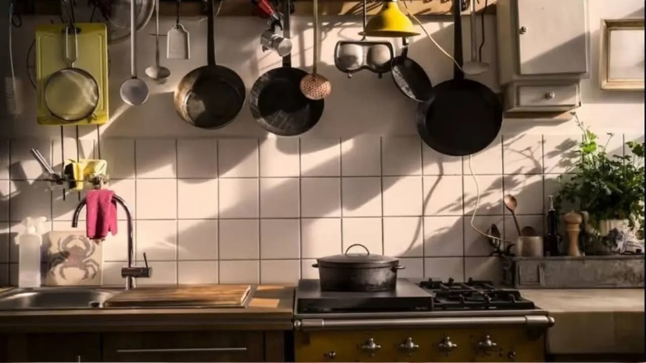 Remove Negative Energy with Kitchen Items: Vastu Tips for a Positive Home Keywords: