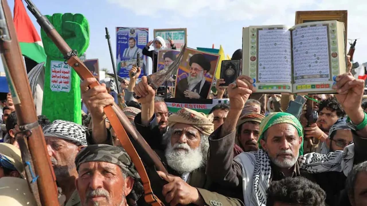 14 million volunteers children in the military and human chains how is Iran preparing to counter a US attack