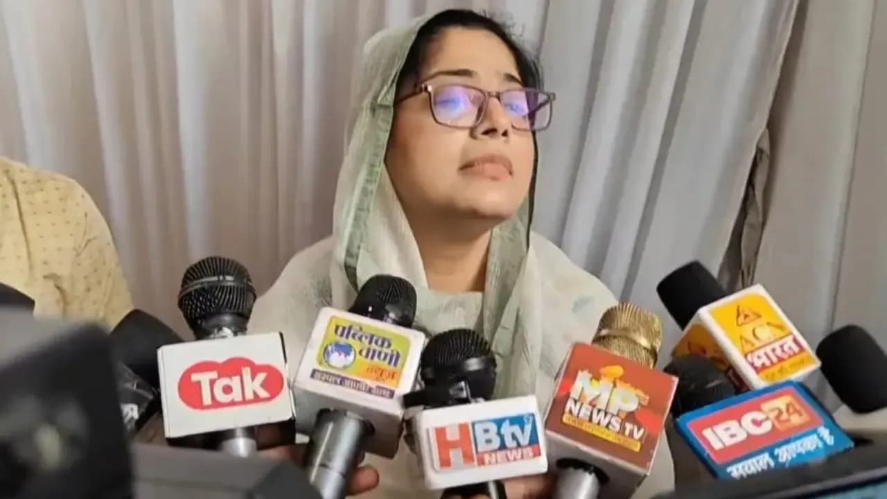 Two Congress councillor denied to sing National song Vande Mataram