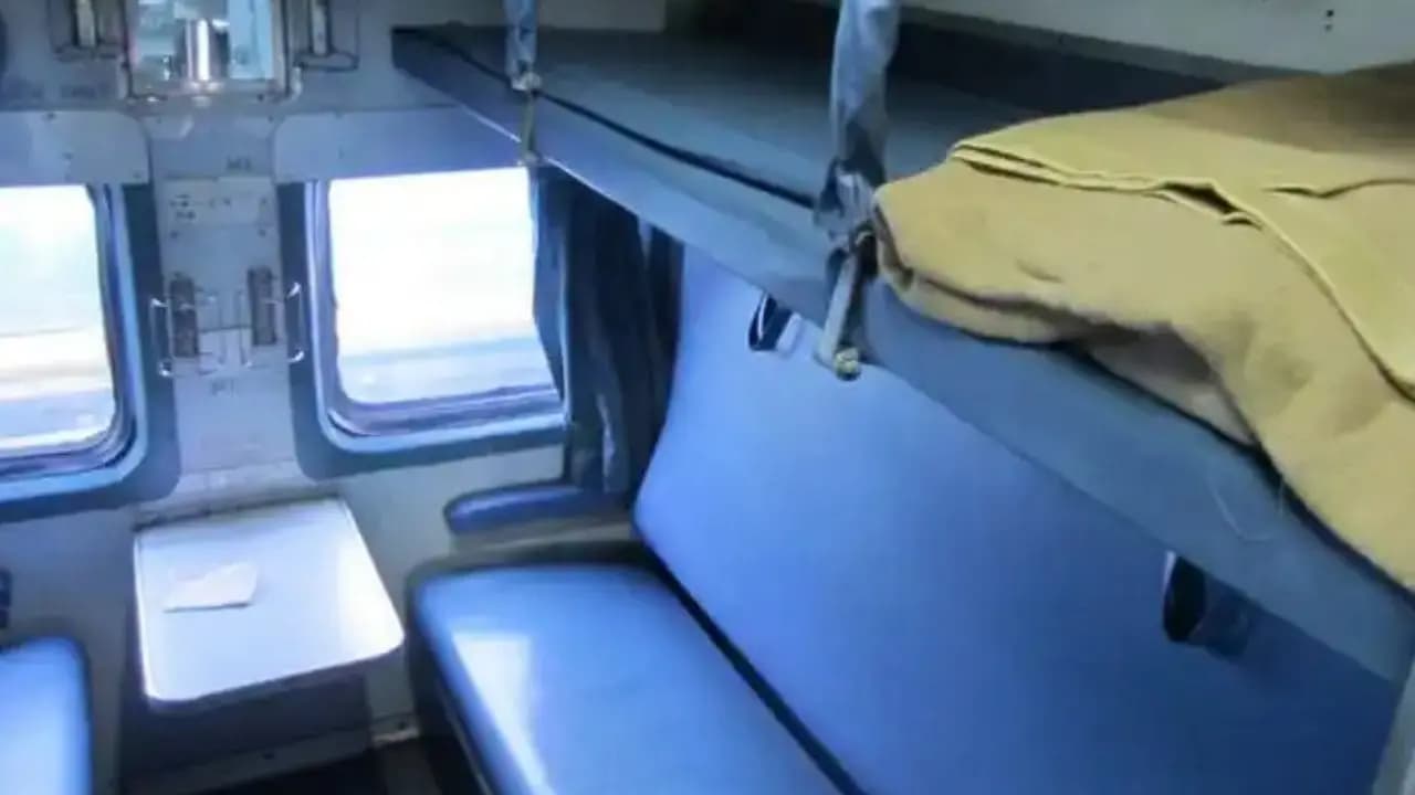 Viral video of toddler pooped from upper berth of train