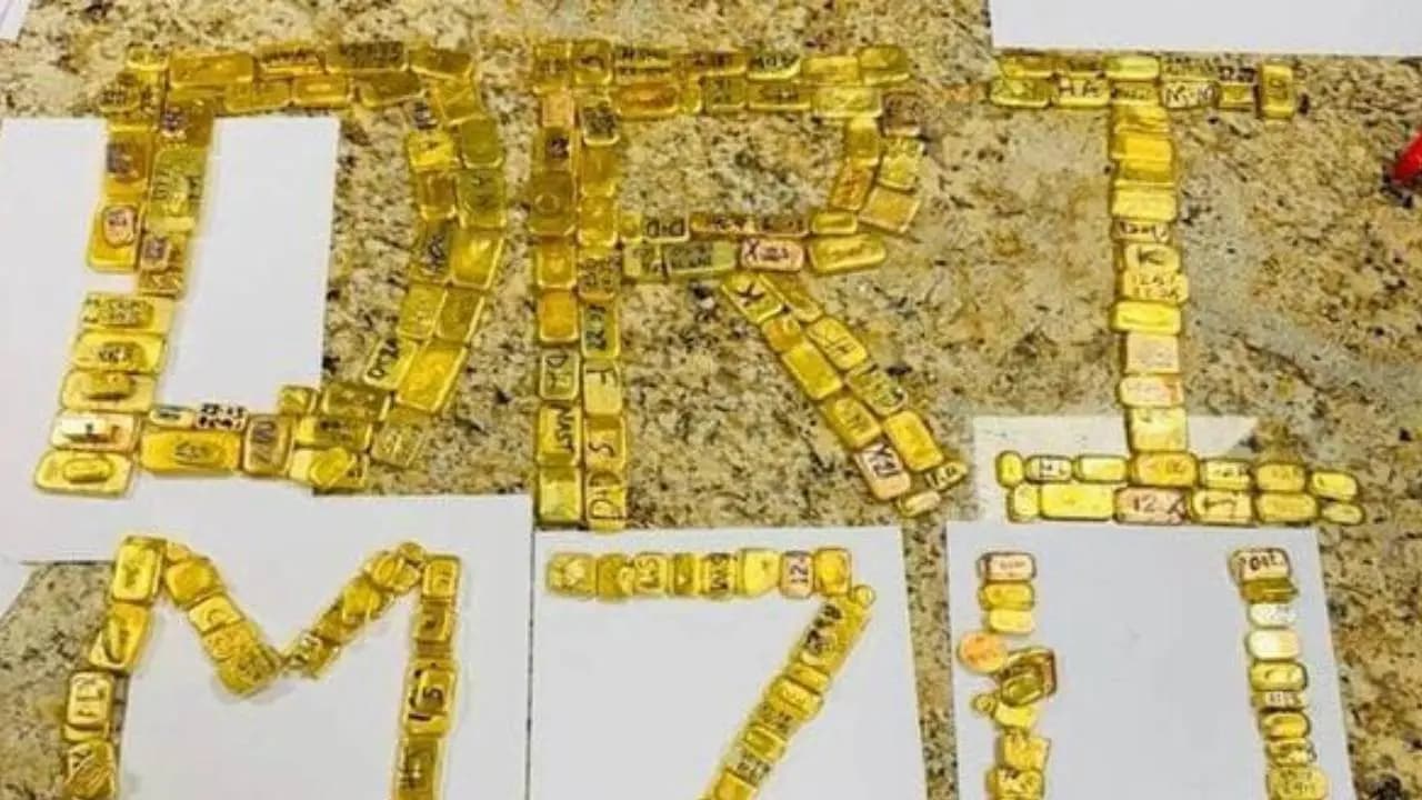 Mumbai DRI busts gold smuggling syndicate, 30 kg gold worth 38 crore seized