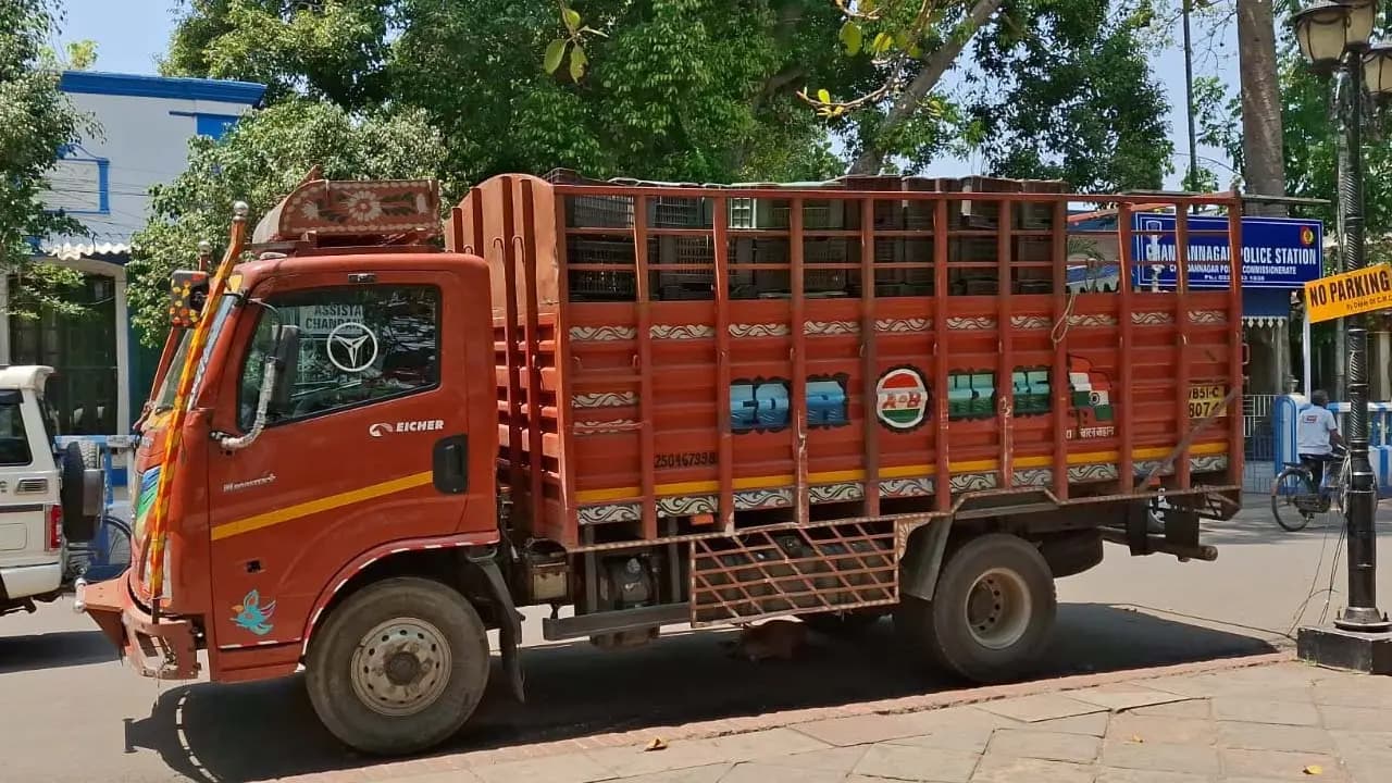Drug-Laden Truck Arriving from Odisha Intercepted in Chandannagar