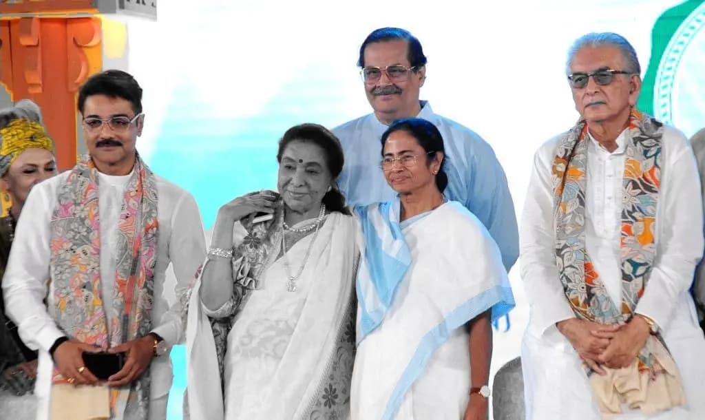 Asha Bhosle Passes Away: CM Mamata Banerjee Mourns Legend Asha Bhosle s Death