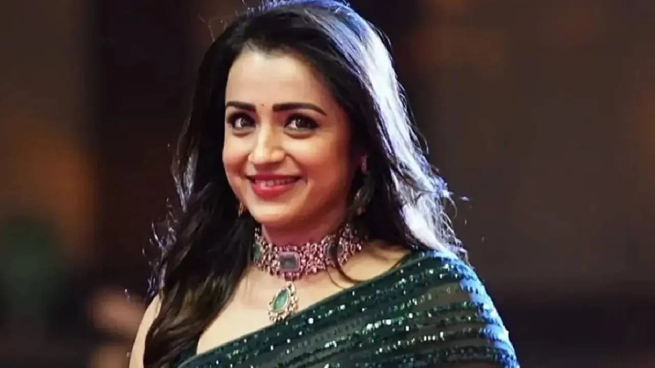 Fake bomb threat at actress Trisha Krishnan s Chennai house
