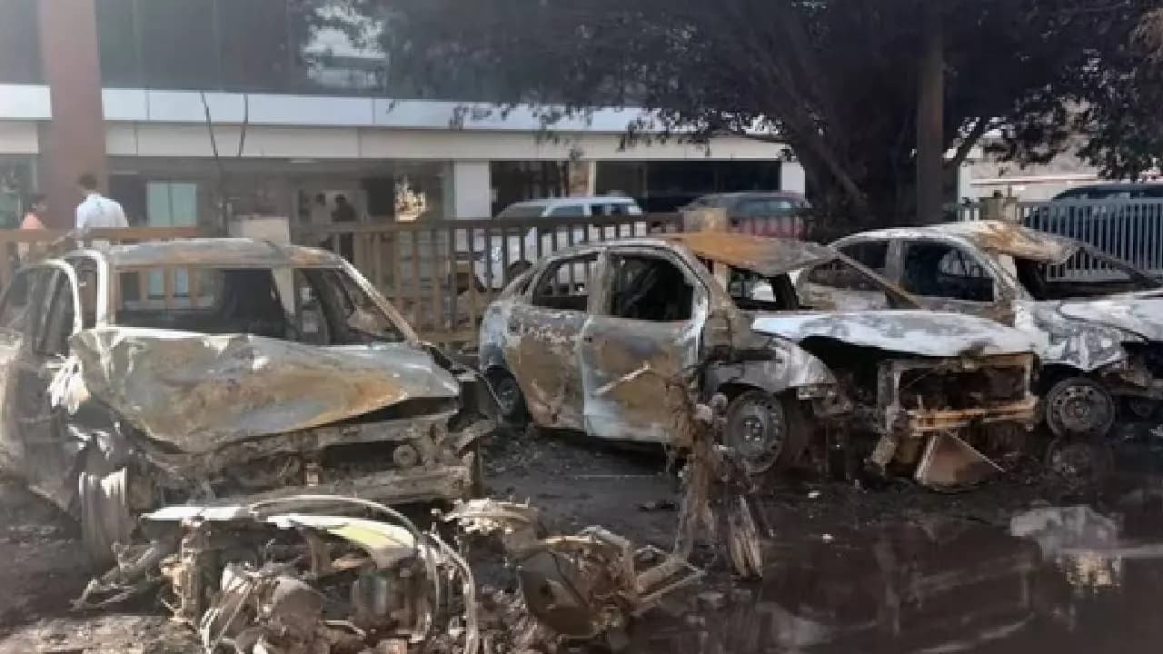 Government Raises Wages: 10 Key Highlights of the Noida Workers Movement at a Glance