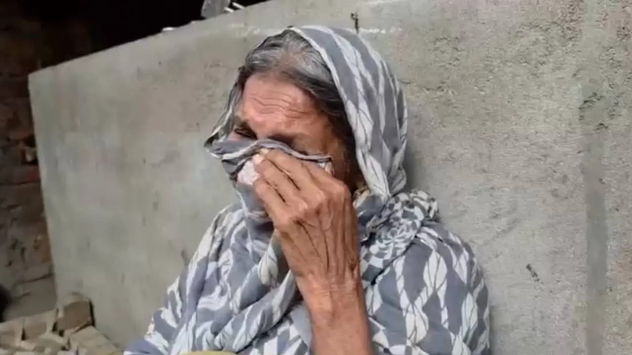 Seventeen migrant workers from Harishchandrapur in Malda were detained in BJP-ruled Odisha