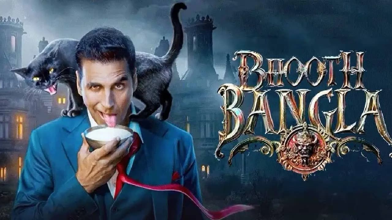 ‘ভূত বাংলা’র পোস্টারে অক্ষয় 