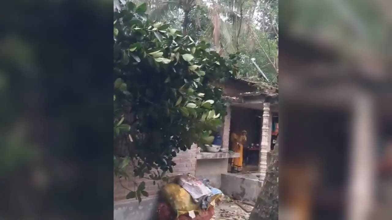 Sudden squall at Bagda of North 24 Pargana left the area in a mess