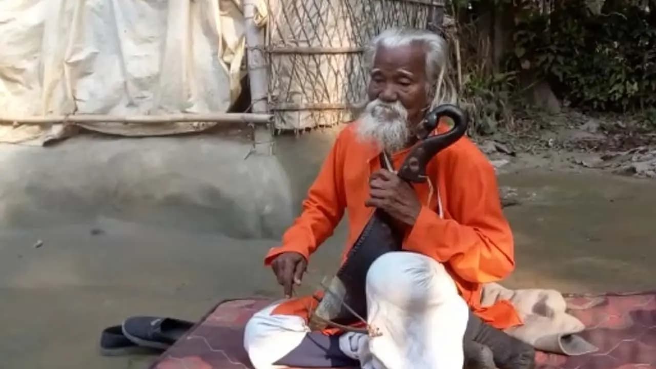 WB Election 2026: 104-year-old Padma Shri recipient Mangalakanta Roy cast his vote from home