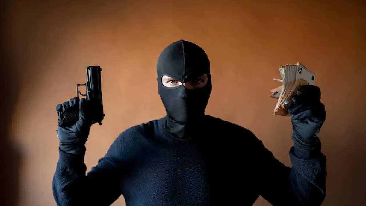 Vanity Van staffer caught stealing money