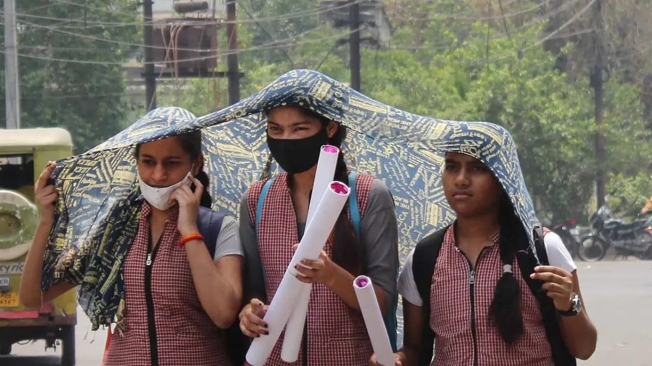 Due to Heatwave condition Kerala, Madhya Pradesh and other states announce holidays, change timings for school students 