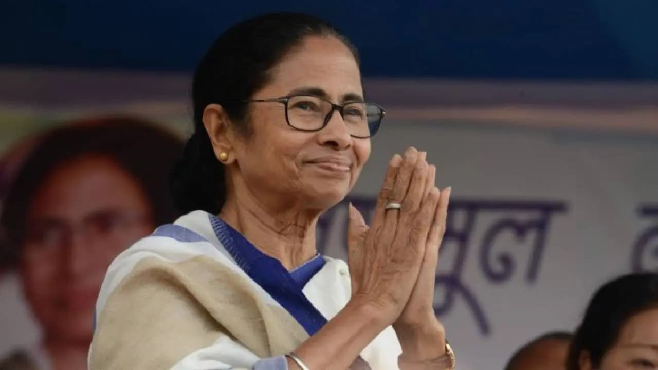 Google Trends Show Mamata Banerjee Far Ahead in West Bengal
