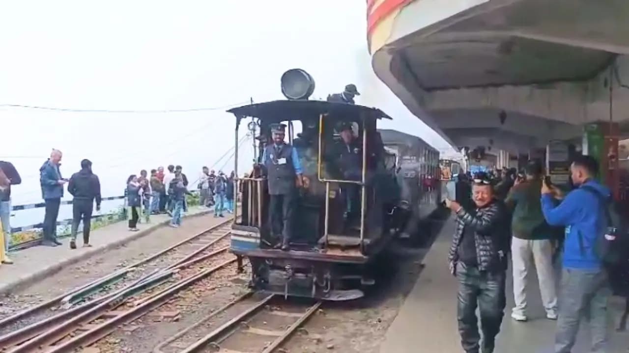 Darjeeling Toy Train turned Democracy Express to encourage voters