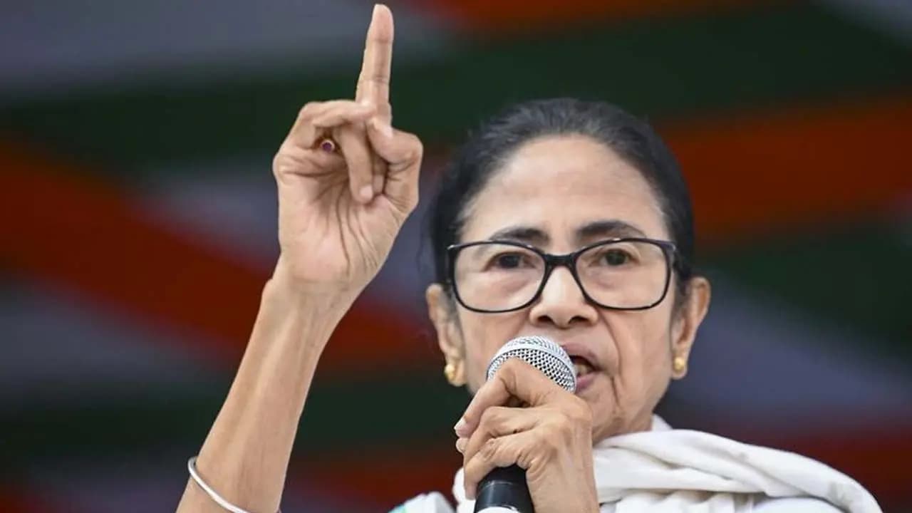 WB Election 2026: The BJPs downfall has begun Mamata Banerjee said at a TMC campaign rally in Howrah 