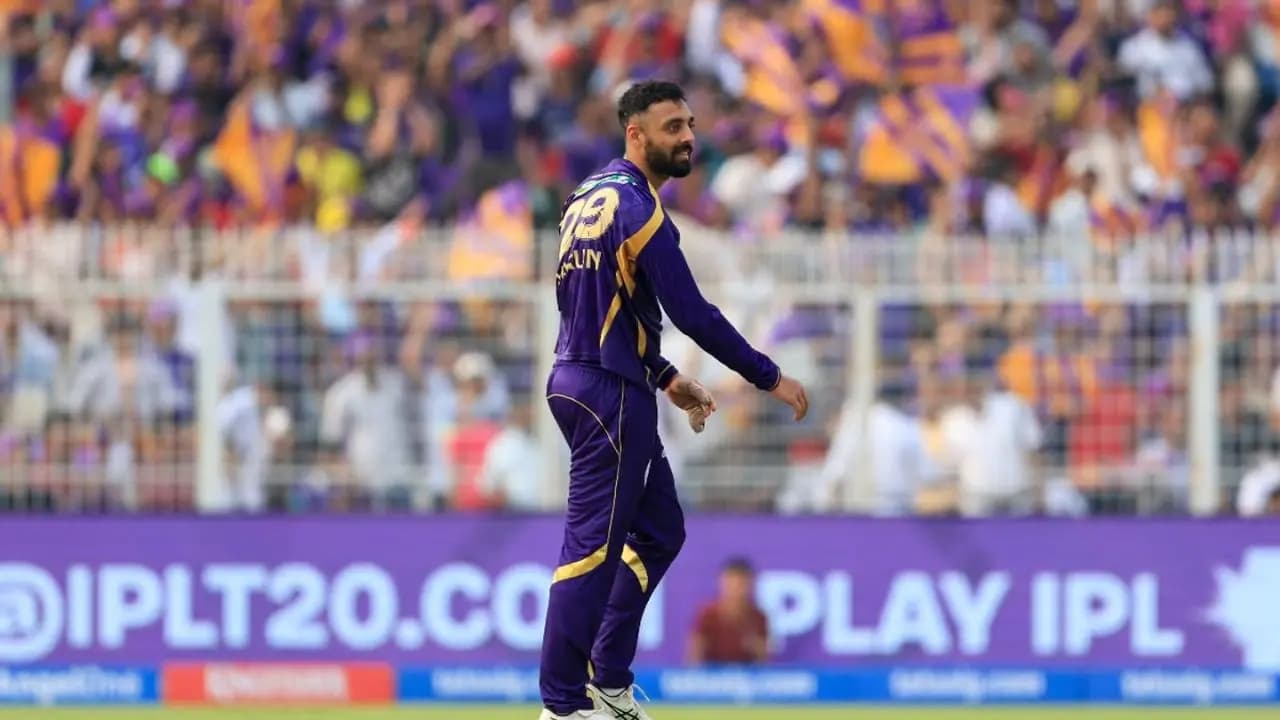 IPL 2026:KKR star Varun Chakaravarthy scripts history against Rajasthan Royals 