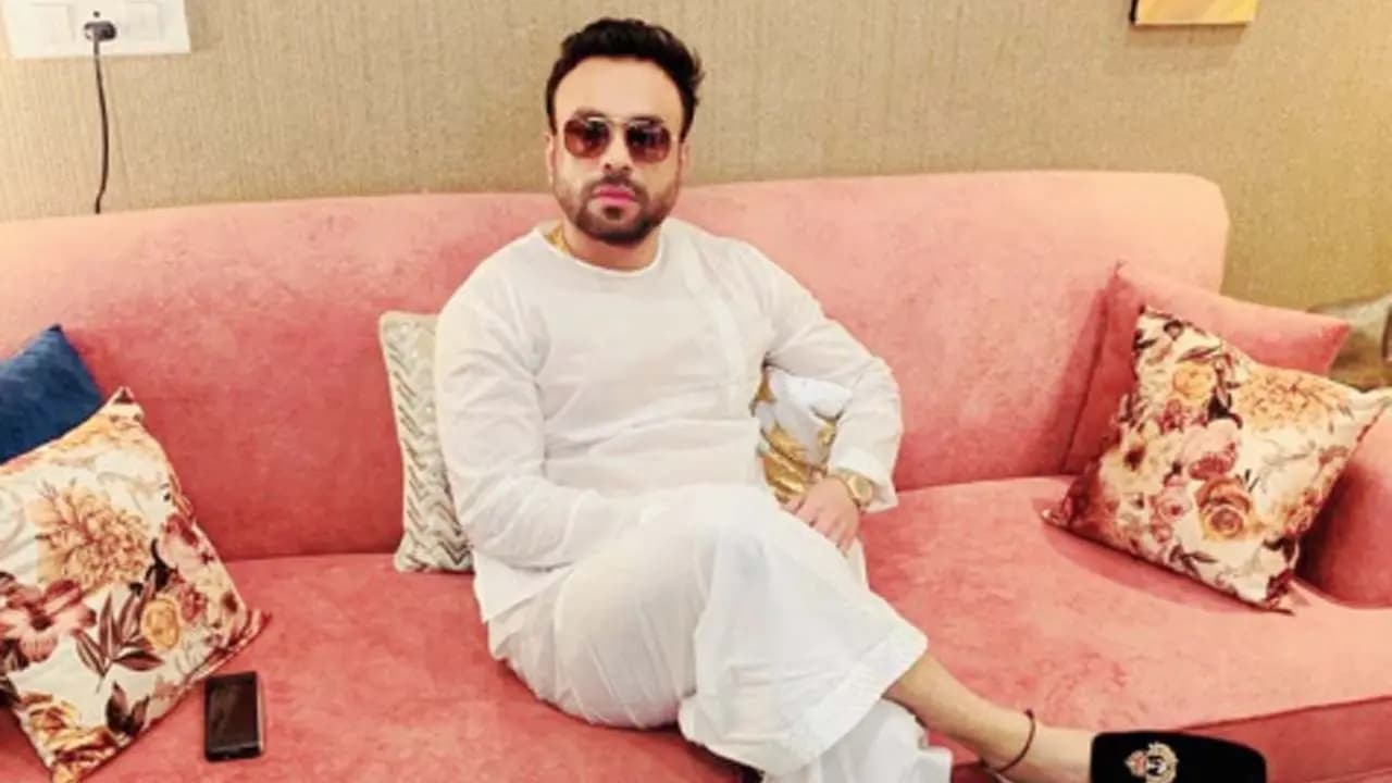 ED investigators have uncovered transactions worth several thousand crores between the arrested Joy Kamadar and Sona Pappu 