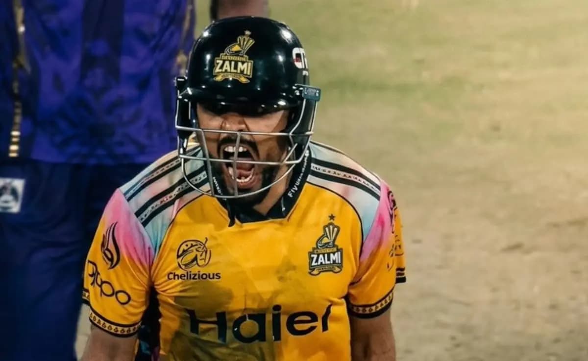 Babar Azam leaves behind Virat Kohli and Chris Gayle, scores historic century in PSL