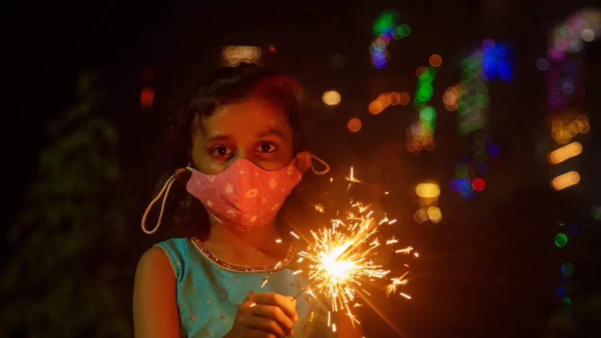 on diwali night crackers smoke can ruined your skin and hair also can damage your skin cells lif