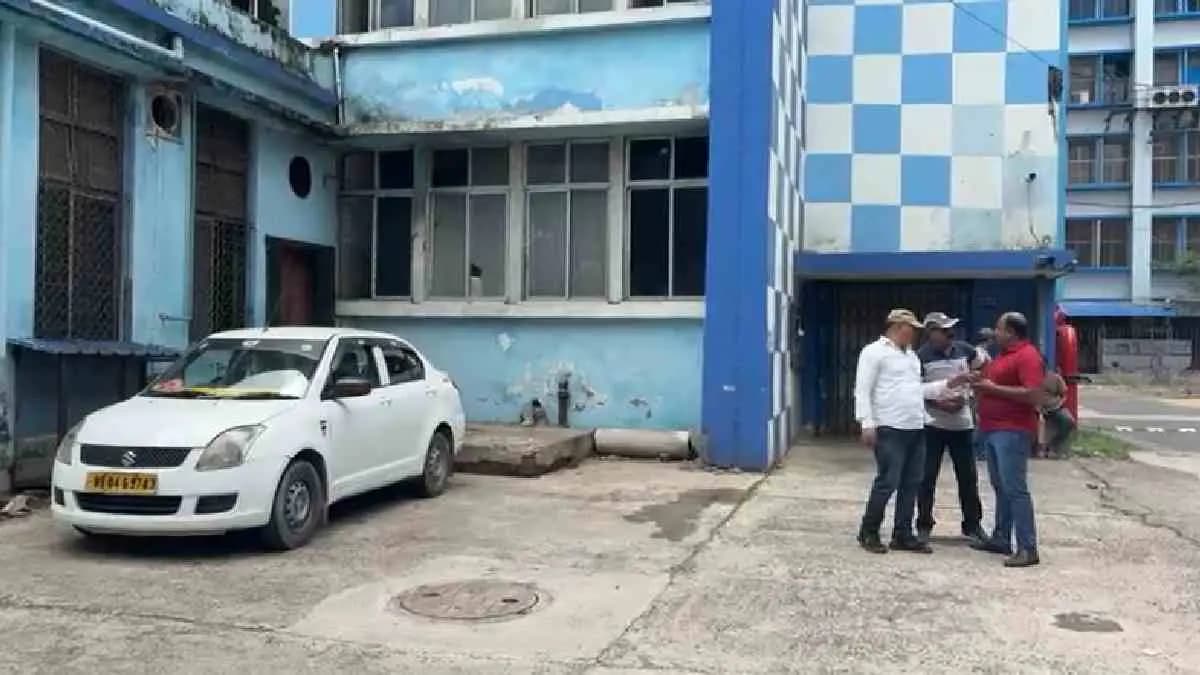 Old man mysterious death at beleghata