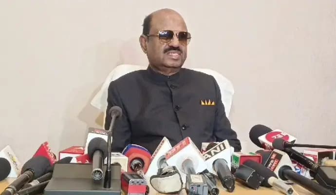 cv ananda bose did not visit chopra