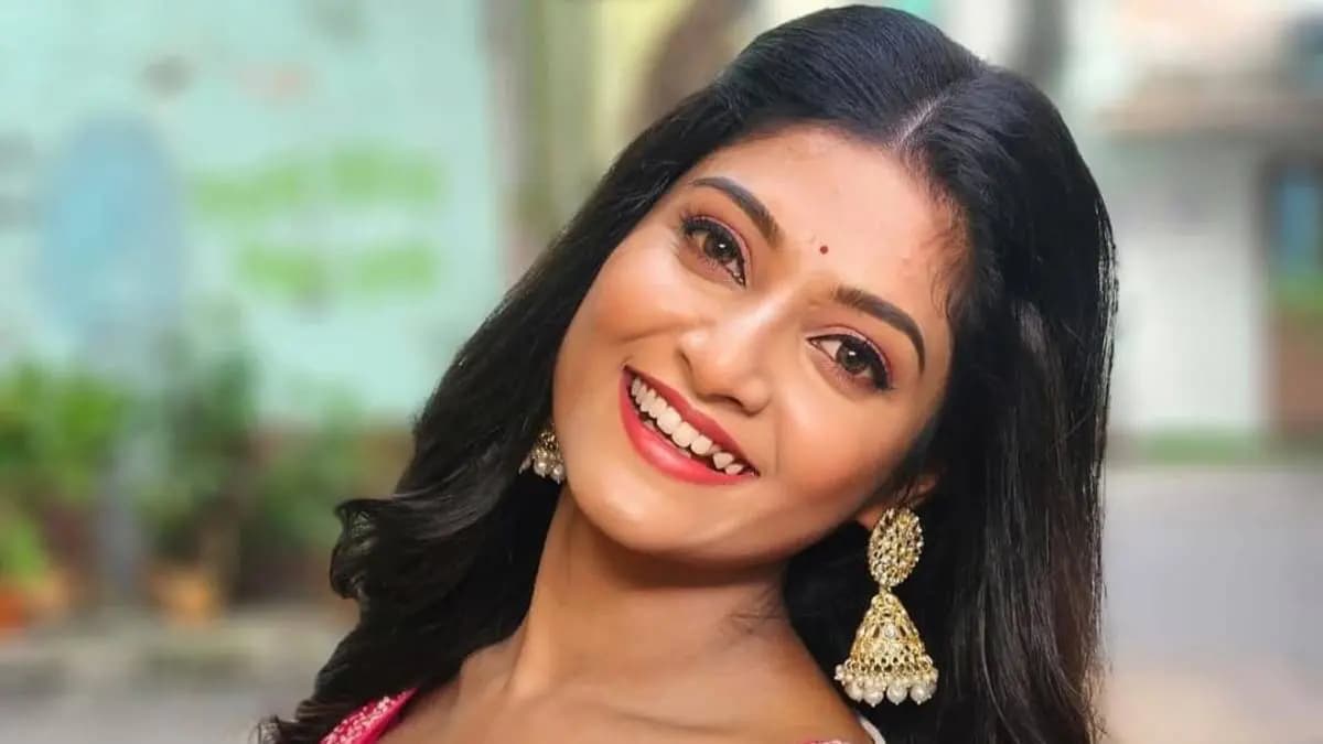 Actress Ritobrota De is hospitalised what happened to her here is all details ent