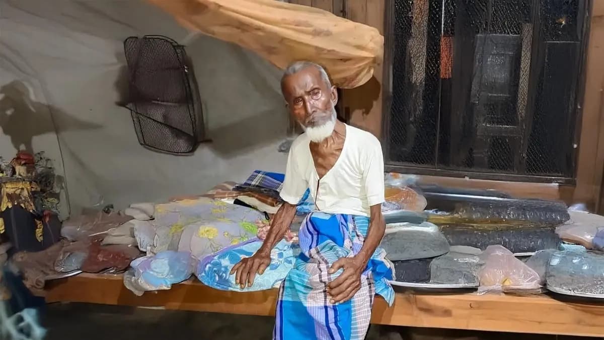  113 years old cook died in coochbehar_gnr