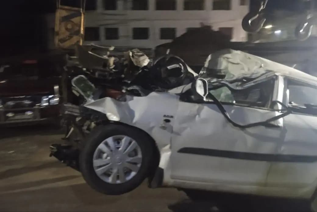 Road accident, 2died